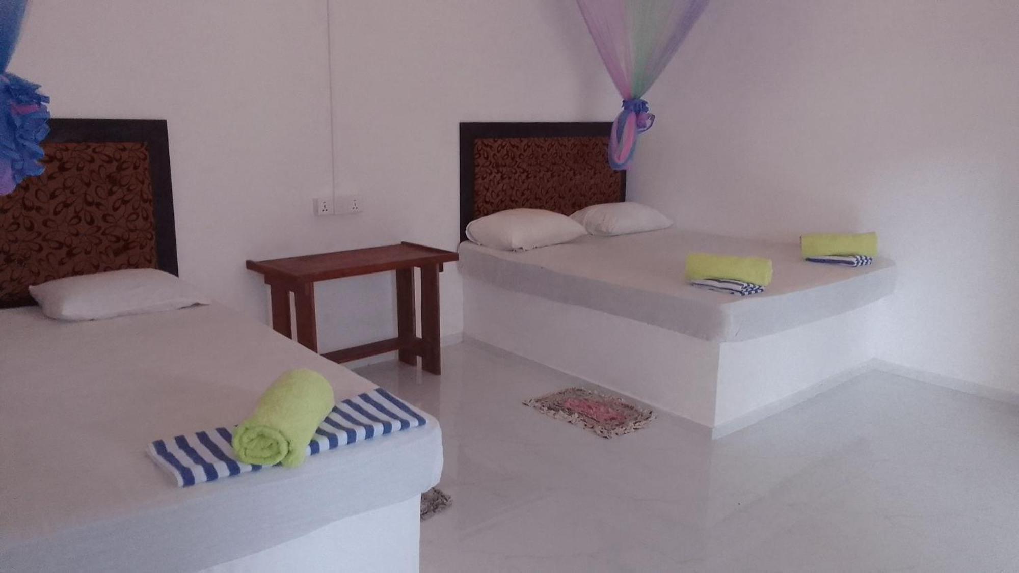 Share Safari Family Bungalow Udawalawe Exteriör bild
